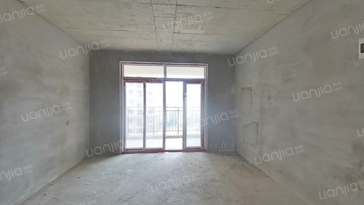 万豪地中海二手房实景图