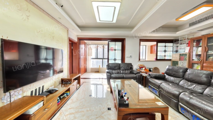 万道尊品二手房实景图