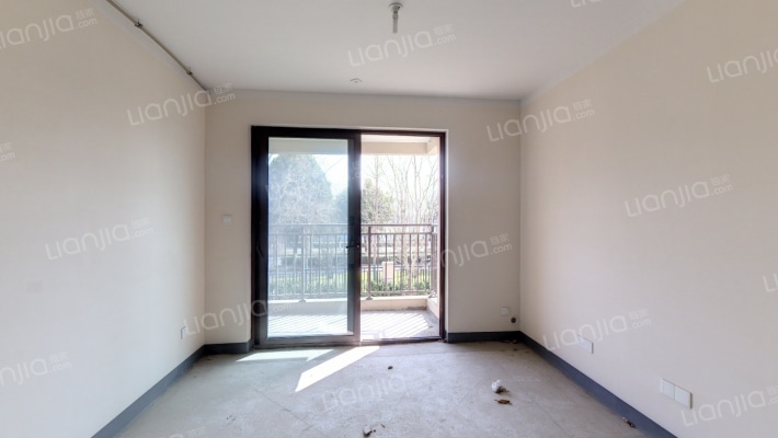 太湖雍华府一期二手房实景图