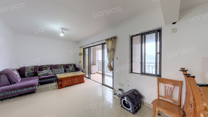 嘉美苑二手房实景图