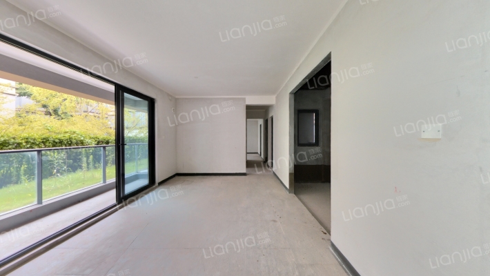 渝悦江宸二手房实景图