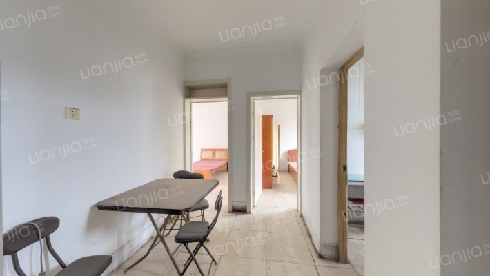 建行家属院二手房实景图