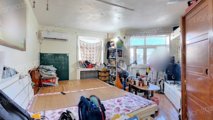 东大街35号院二手房实景图