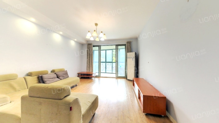 金桥爱建园二手房实景图