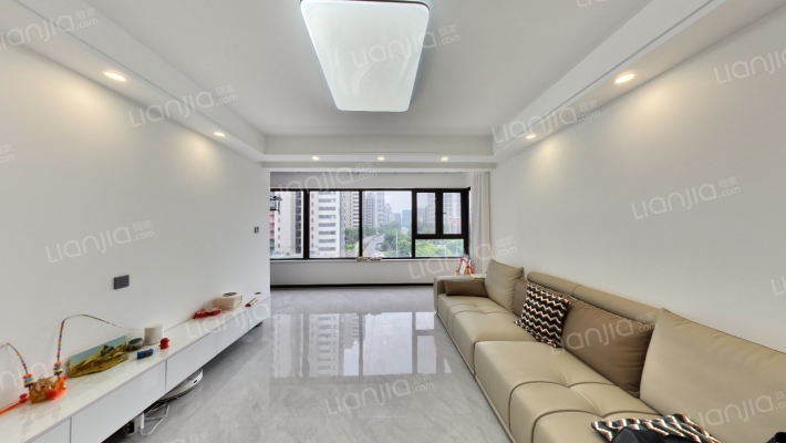 越秀麓端府二手房实景图