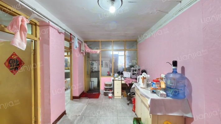 鸿雁社区二手房实景图