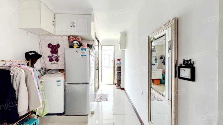 沿湖小区二手房实景图