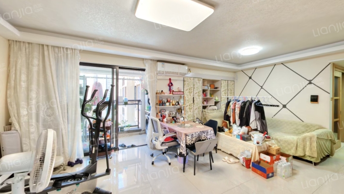 南部湾万科城二手房实景图