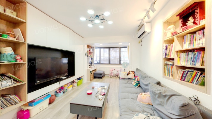 西丁字街3号二手房实景图