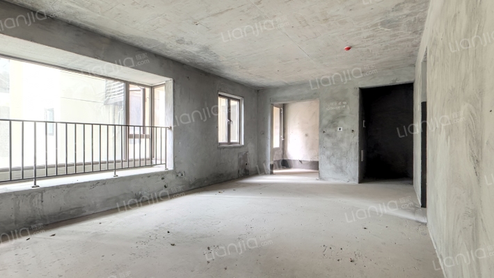 领地·蘭台府二手房实景图