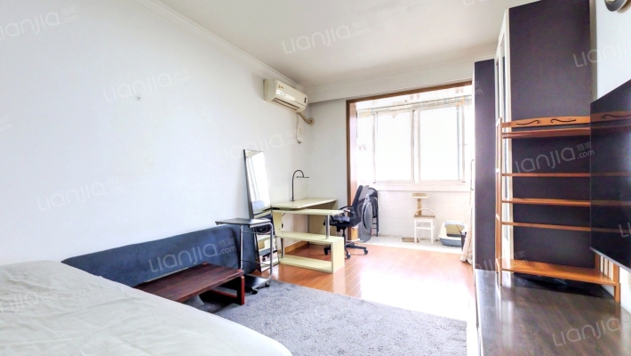 天山路1726弄二手房实景图