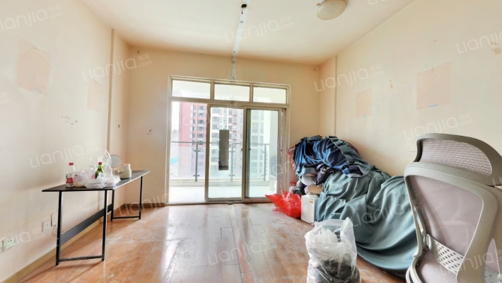 红枫岭三期二手房实景图