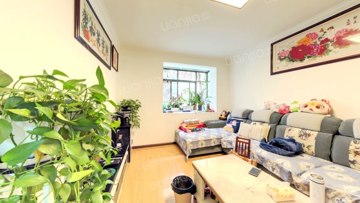 新迎石油生活区二手房实景图