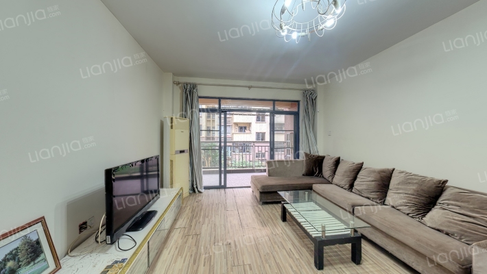 荣和山水美地温馨湾二手房实景图