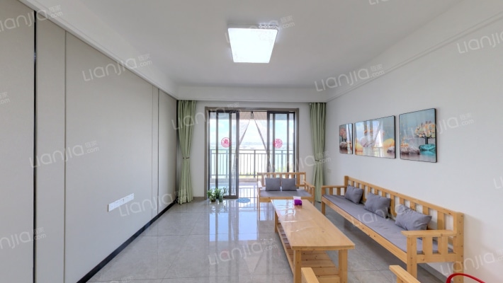 绿地名仕公馆鸿儒苑二手房实景图