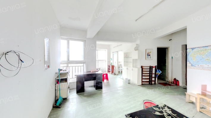 华瑞园二手房实景图