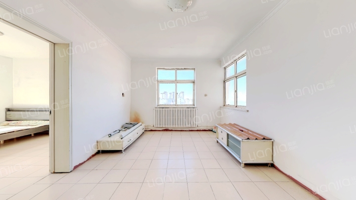 胶州市自来水公司宿舍楼二手房实景图