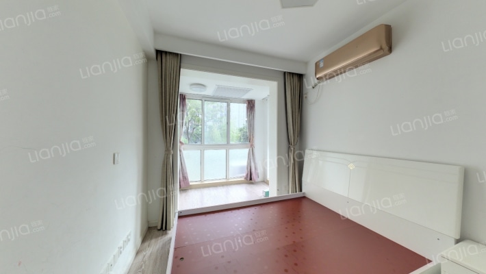 绿地新江桥城三期二手房实景图