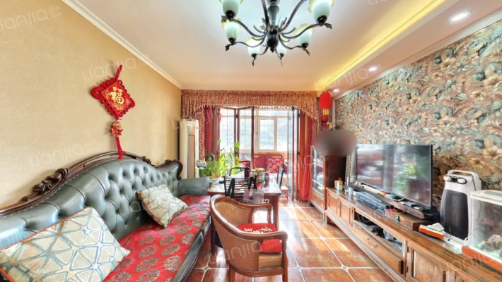 江苏路二手房实景图