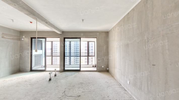 保利阅江台二手房实景图