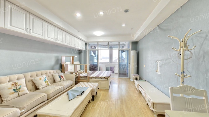 东山国际滨河街区二手房实景图