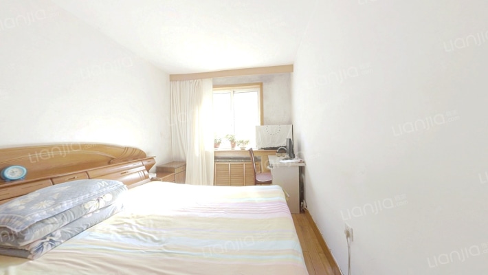 纤园馨村A区二手房实景图