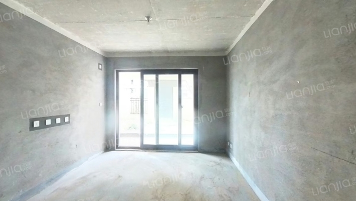 建业滨河院子北院二手房实景图