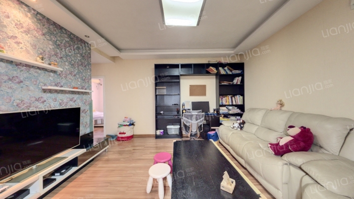 兰波红城丽景二手房实景图