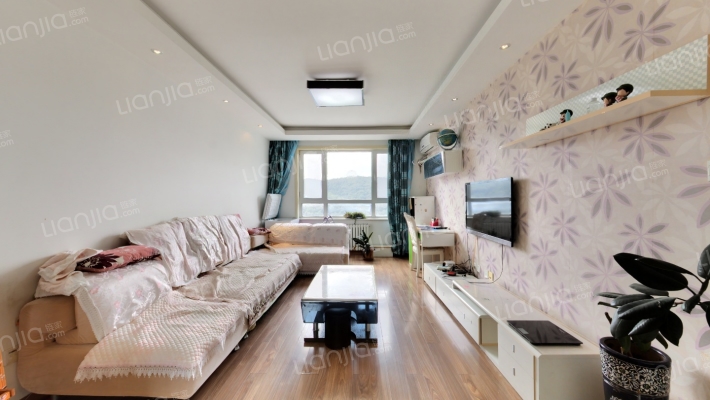 翡翠春城二手房实景图