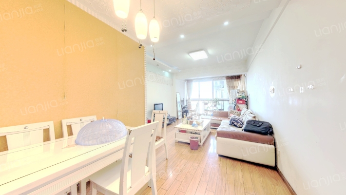 万达明城二手房实景图