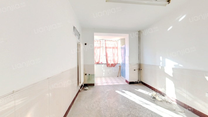 水上公寓二手房实景图