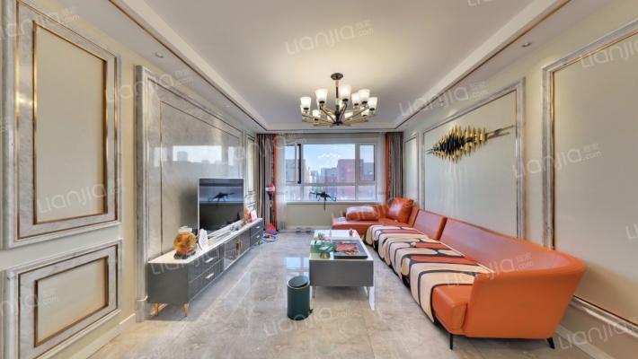 领秀蓝珀湖三期二手房实景图