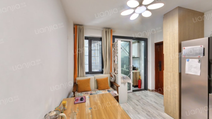 翠松楼二手房实景图