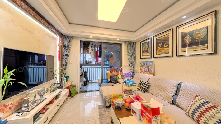 上亿中央郡二手房实景图