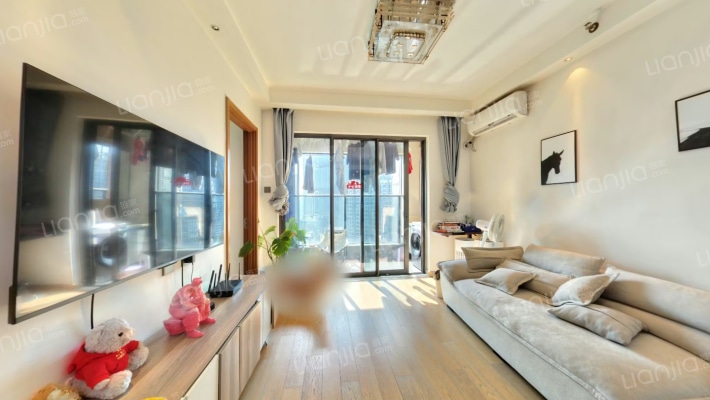 万科云城二手房实景图