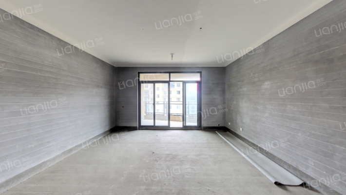 八达西城景苑一期二手房实景图