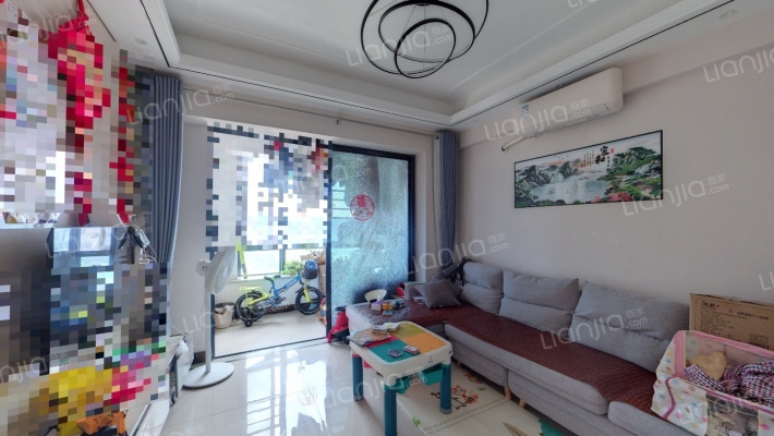 海投第一湾二期湖海庄园二手房实景图