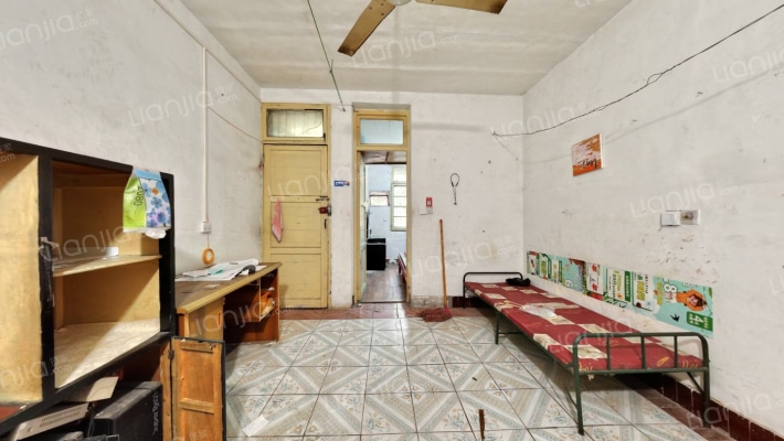 轻机宿舍(武昌)二手房实景图