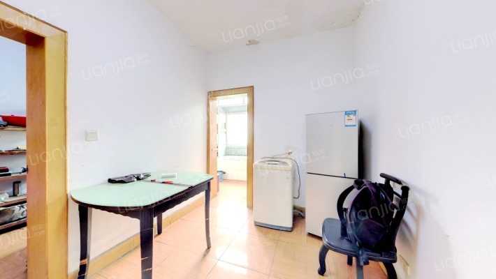 烟厂家属院二手房实景图