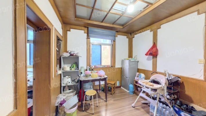 勤奋村二手房实景图