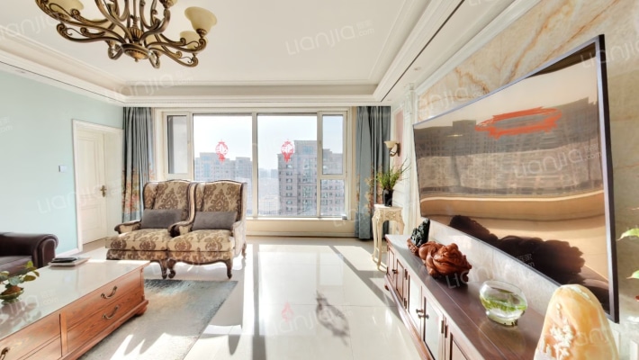 方正凤凰国际东区二手房实景图