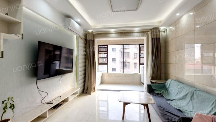 南湖誉峰二手房实景图