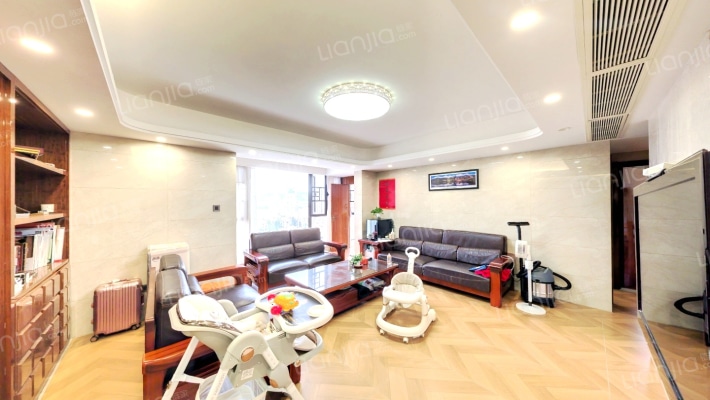 鹭江新城一二期二手房实景图