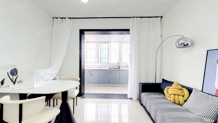 镇河一街72号二手房实景图