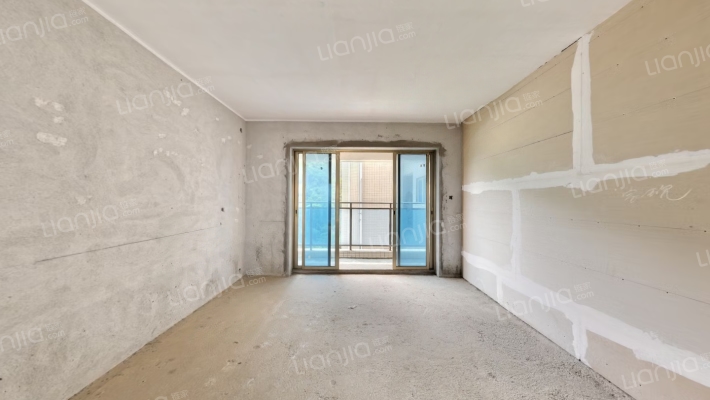 建发悦景御峰二手房实景图