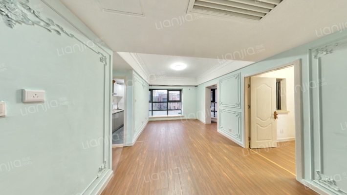 艺术公寓二手房实景图