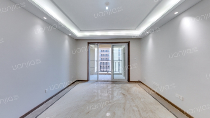 龙腾华府二手房实景图