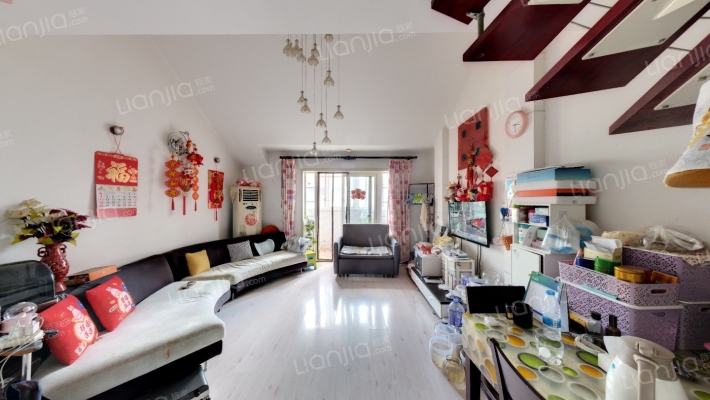 天江格调兰庭二手房实景图