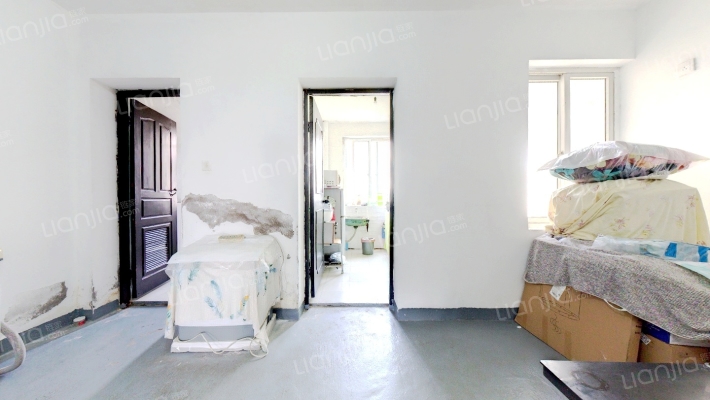 万佳花苑二手房实景图