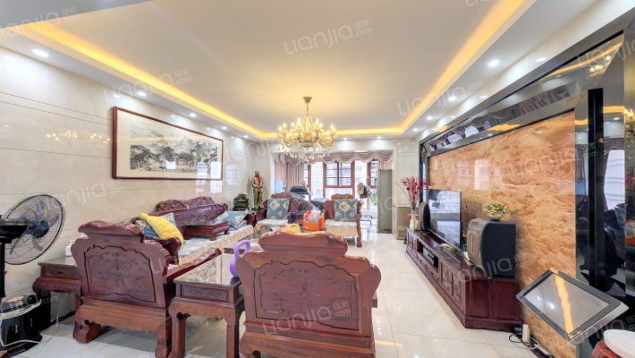 红橡华园二手房实景图